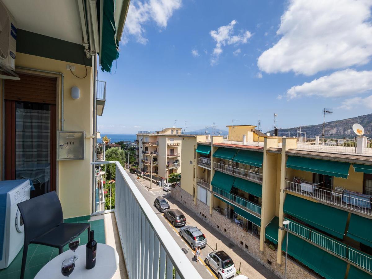 Azzurro Park Suite - De Vivo Realty Sorrento Exterior photo